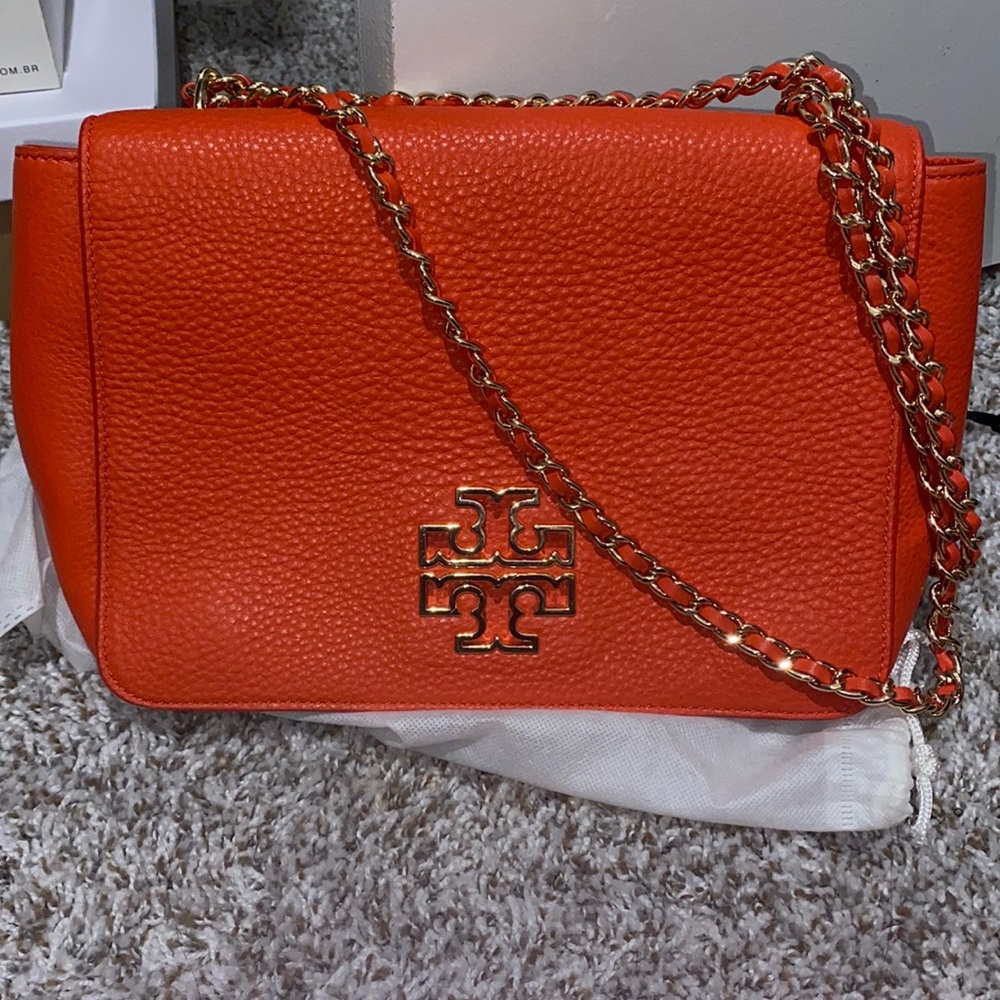 BEAUTIFUL TORY BURCH LEATHER PURSE